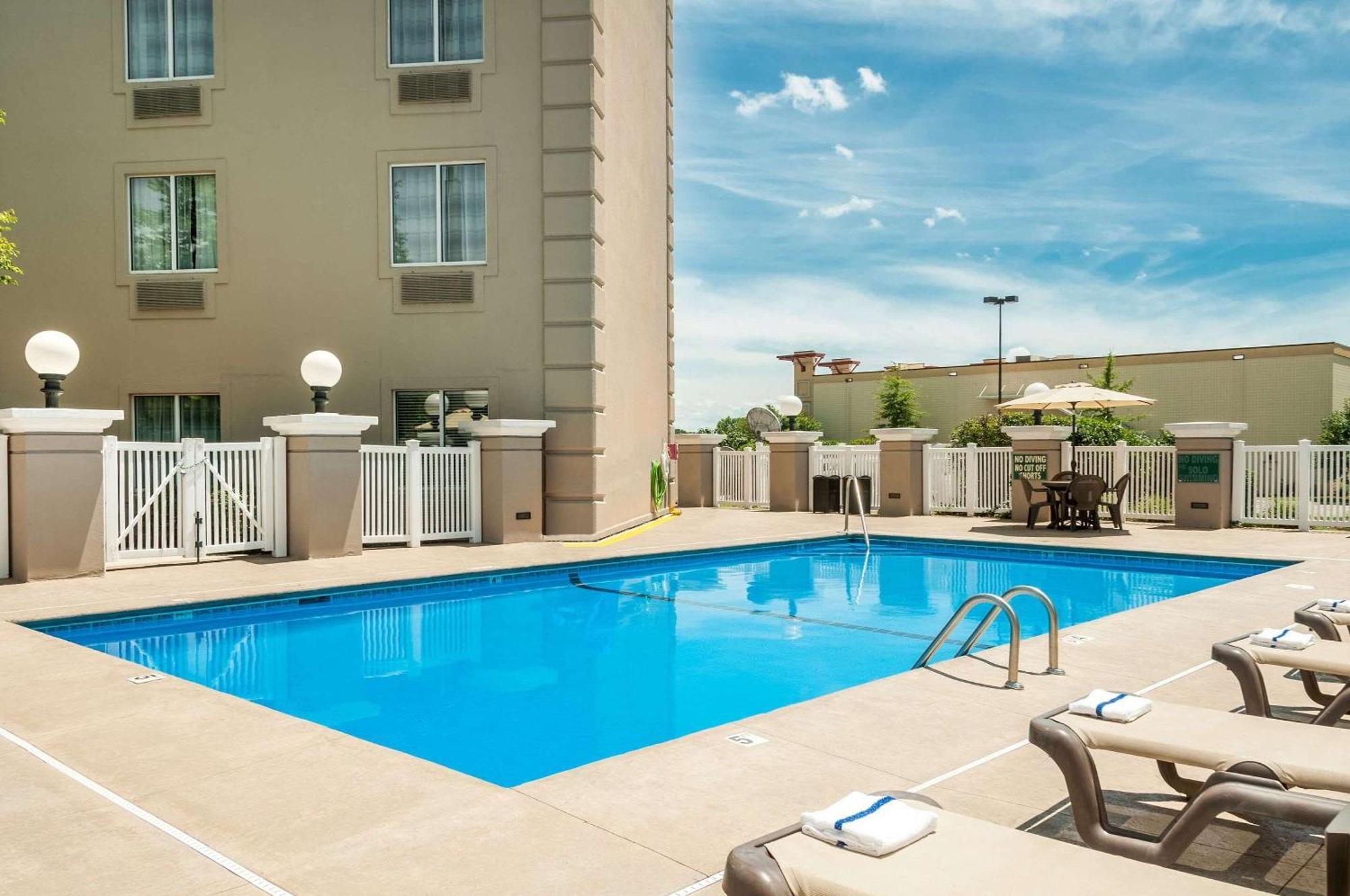 Country Inn & Suites By Radisson, Cookeville, Tn Exteriér fotografie